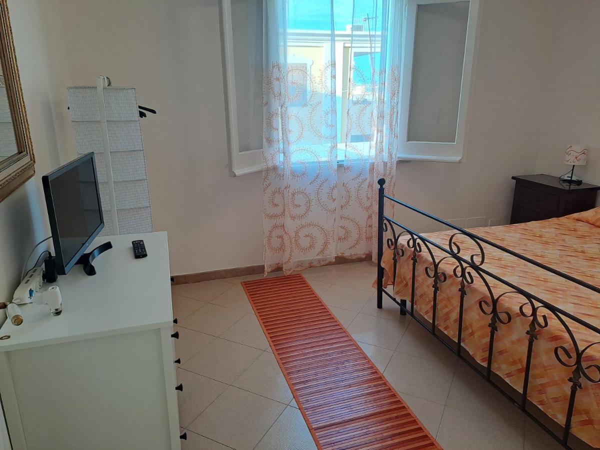 Dreamhouse Ischia-Lacco Ameno In Pieno Centro A Soli 70 Metri Dal Mare! エクステリア 写真