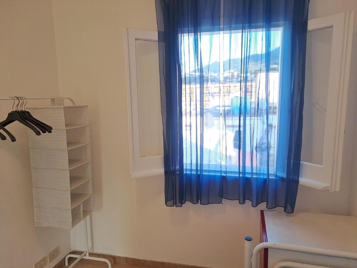 Dreamhouse Ischia-Lacco Ameno In Pieno Centro A Soli 70 Metri Dal Mare! エクステリア 写真
